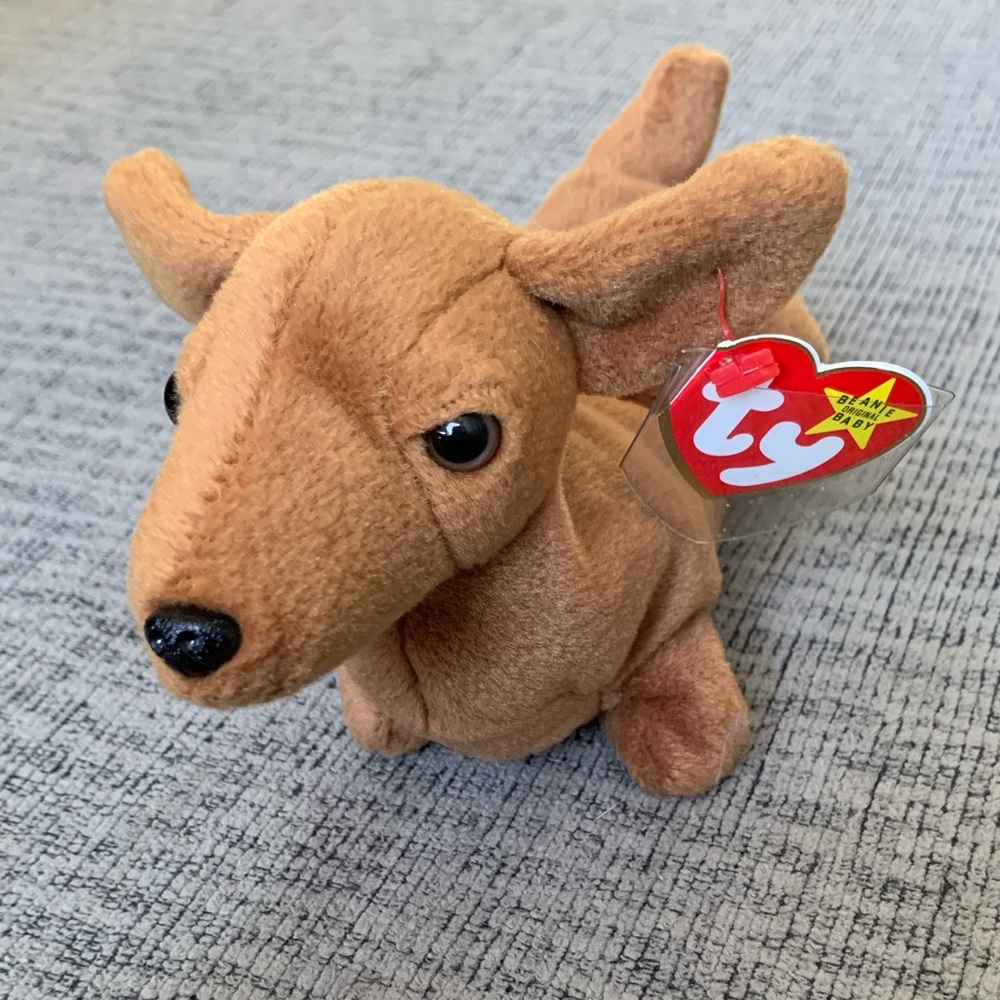 Weenie the Dachshund Dog by Ty with Tag Protector